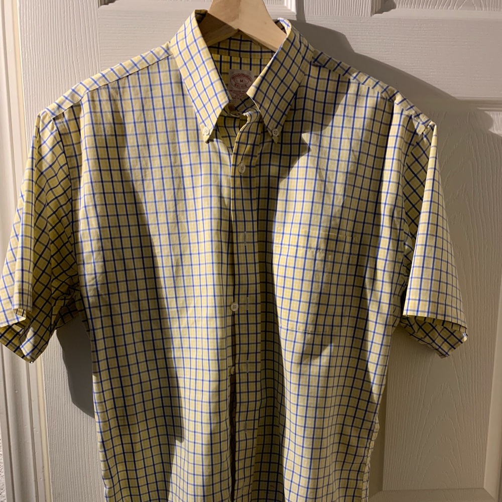 Brooks Brothers Short Sleeve Traditional Fit